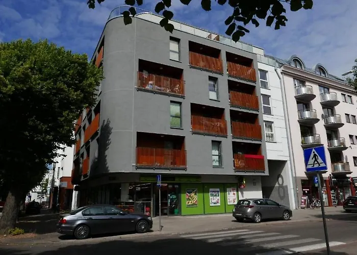 Jungle كولوبرزيغ